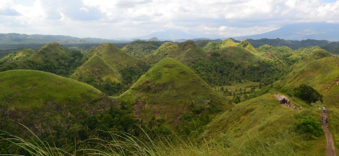 hills-1298641_1920